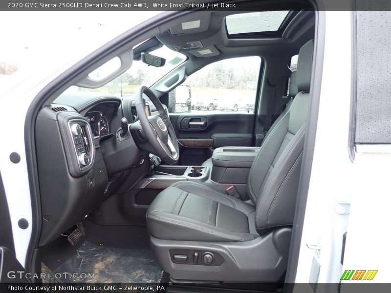 White Frost Tricoat / Jet Black 2020 GMC Sierra 2500HD Denali Crew Cab 4WD