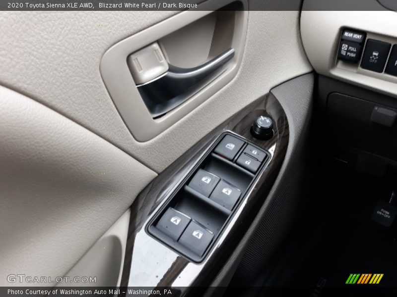 Controls of 2020 Sienna XLE AWD
