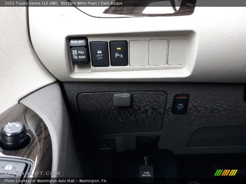 Controls of 2020 Sienna XLE AWD