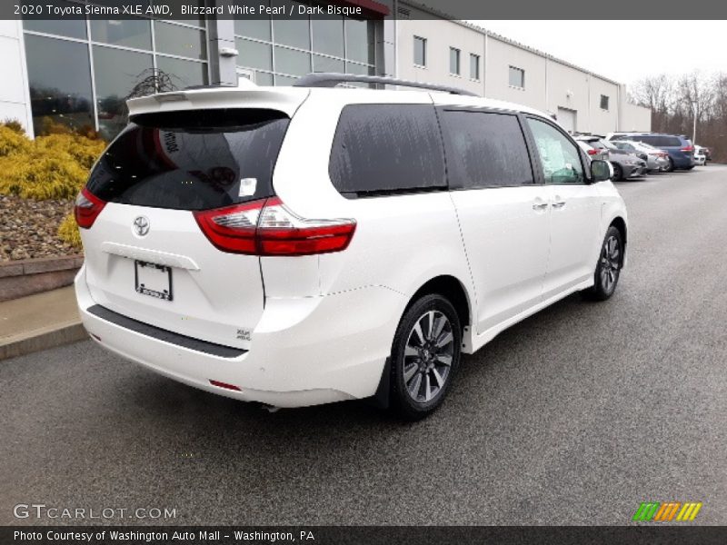 Blizzard White Pearl / Dark Bisque 2020 Toyota Sienna XLE AWD