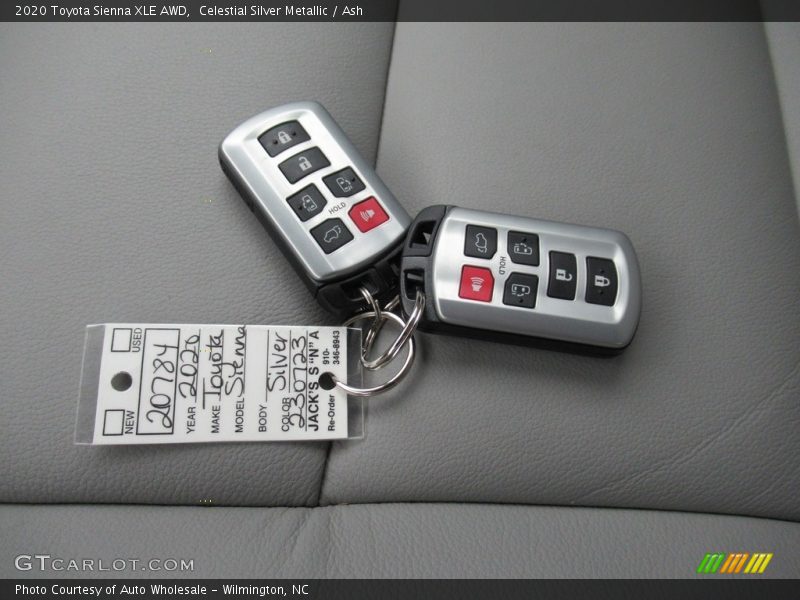 Celestial Silver Metallic / Ash 2020 Toyota Sienna XLE AWD