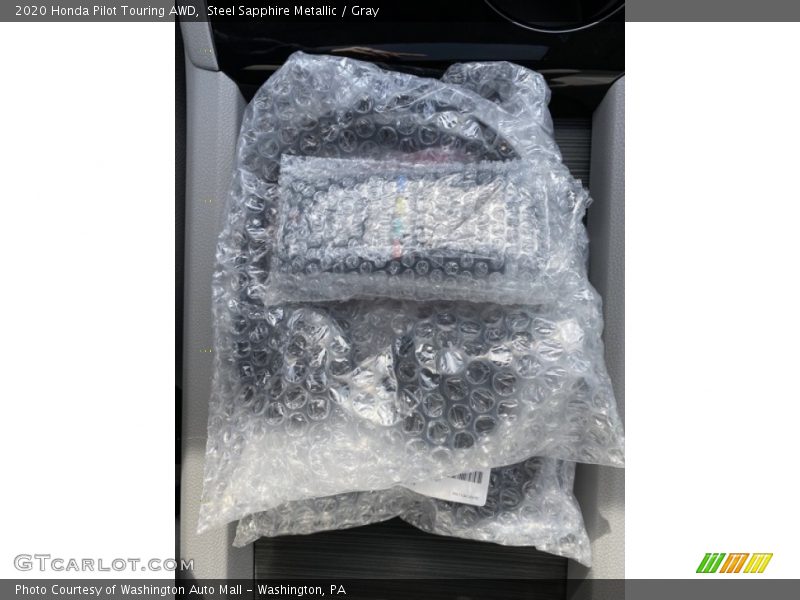 Steel Sapphire Metallic / Gray 2020 Honda Pilot Touring AWD