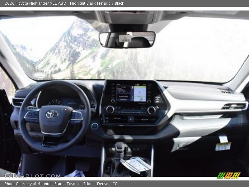 Midnight Black Metallic / Black 2020 Toyota Highlander XLE AWD