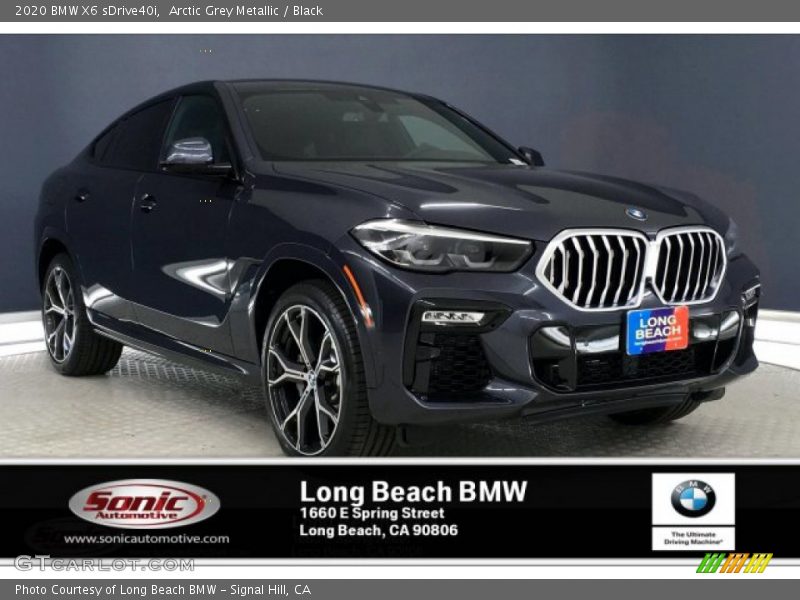 Arctic Grey Metallic / Black 2020 BMW X6 sDrive40i