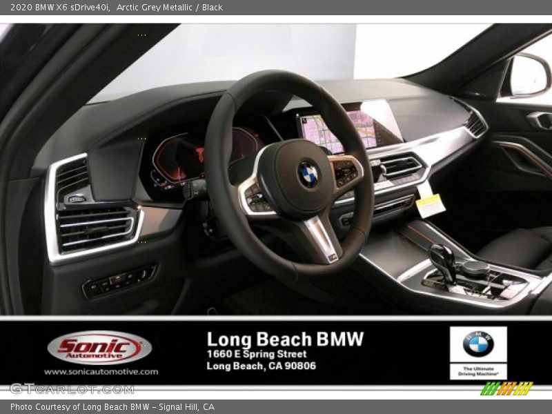 Arctic Grey Metallic / Black 2020 BMW X6 sDrive40i