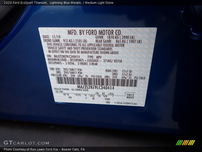 Lightning Blue Metallic / Medium Light Stone 2020 Ford EcoSport Titanium