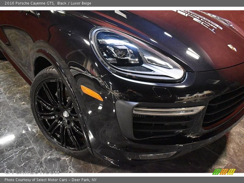 Black / Luxor Beige 2016 Porsche Cayenne GTS