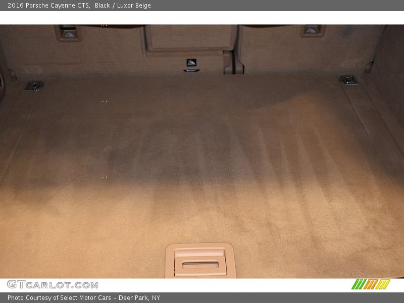 Black / Luxor Beige 2016 Porsche Cayenne GTS