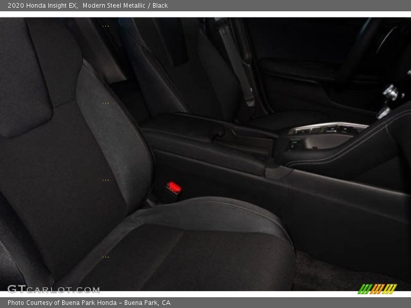 Modern Steel Metallic / Black 2020 Honda Insight EX