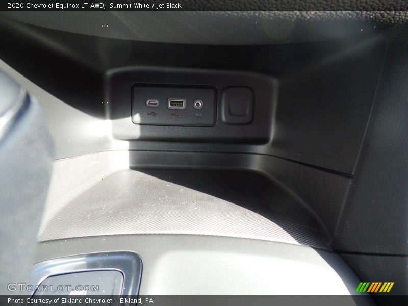Summit White / Jet Black 2020 Chevrolet Equinox LT AWD