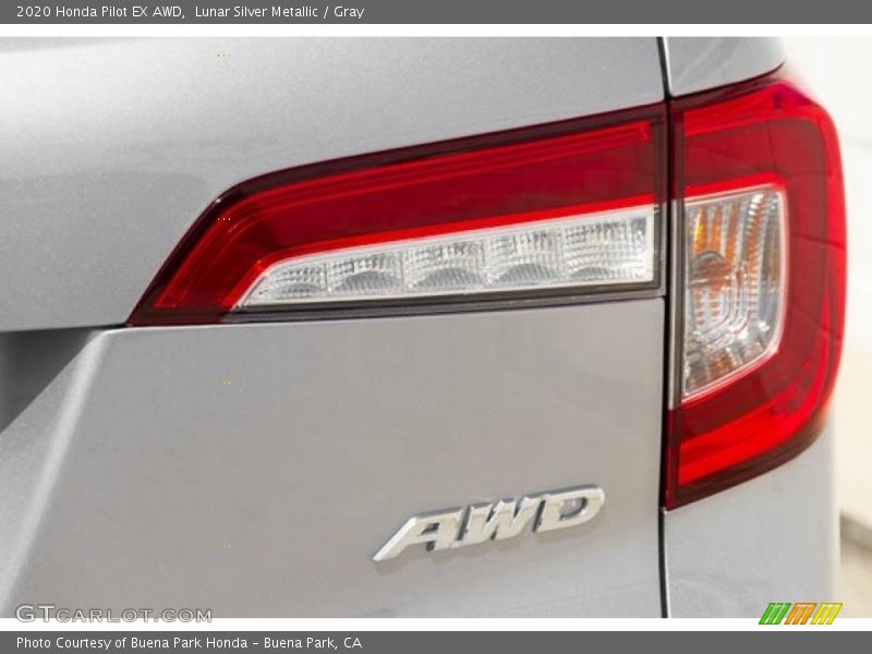 Lunar Silver Metallic / Gray 2020 Honda Pilot EX AWD