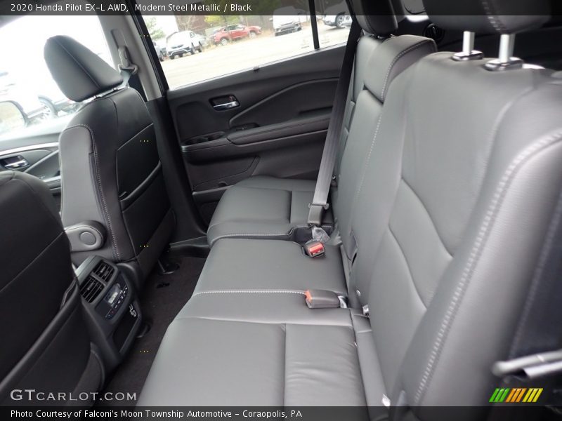 Modern Steel Metallic / Black 2020 Honda Pilot EX-L AWD