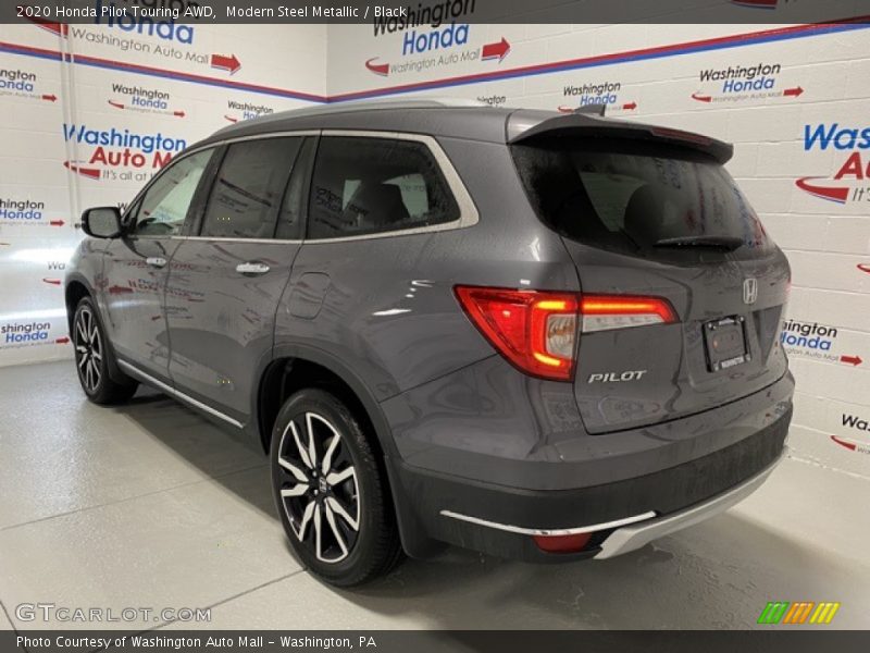 Modern Steel Metallic / Black 2020 Honda Pilot Touring AWD