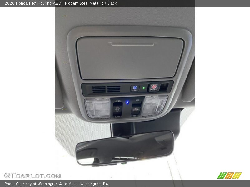 Modern Steel Metallic / Black 2020 Honda Pilot Touring AWD