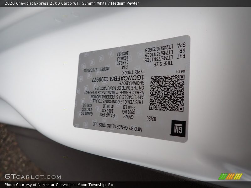 Summit White / Medium Pewter 2020 Chevrolet Express 2500 Cargo WT