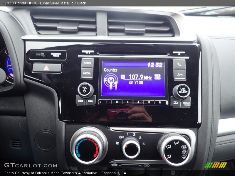 Lunar Silver Metallic / Black 2020 Honda Fit LX