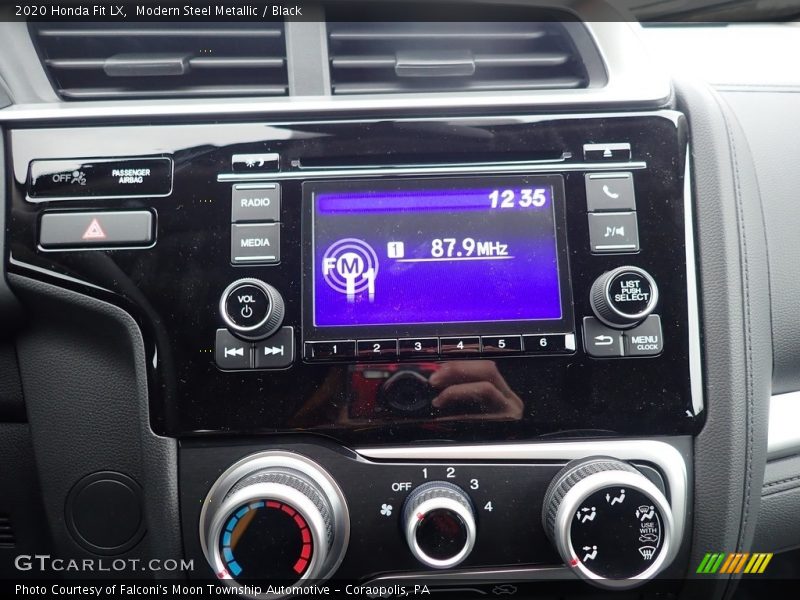 Modern Steel Metallic / Black 2020 Honda Fit LX