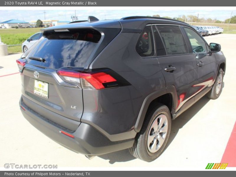 Magnetic Gray Metallic / Black 2020 Toyota RAV4 LE