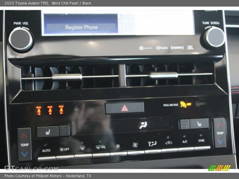 Wind Chill Pearl / Black 2020 Toyota Avalon TRD