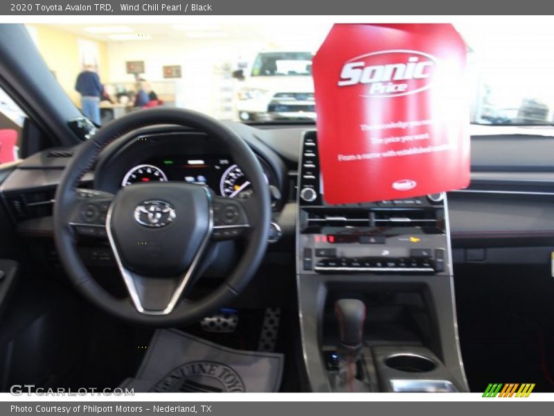 Wind Chill Pearl / Black 2020 Toyota Avalon TRD