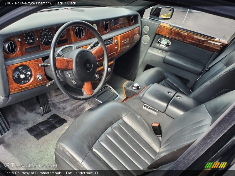Black / Black 2007 Rolls-Royce Phantom