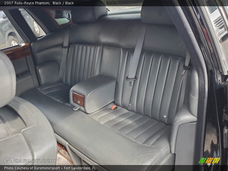 Black / Black 2007 Rolls-Royce Phantom
