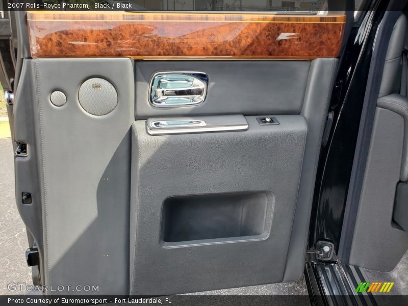 Black / Black 2007 Rolls-Royce Phantom