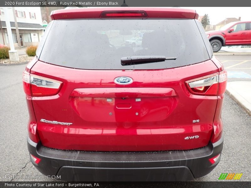 Ruby Red Metallic / Ebony Black 2020 Ford EcoSport SE 4WD
