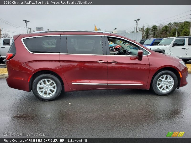 Velvet Red Pearl / Alloy/Black 2020 Chrysler Pacifica Touring L