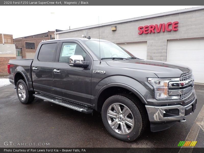 Front 3/4 View of 2020 F150 Lariat SuperCrew 4x4