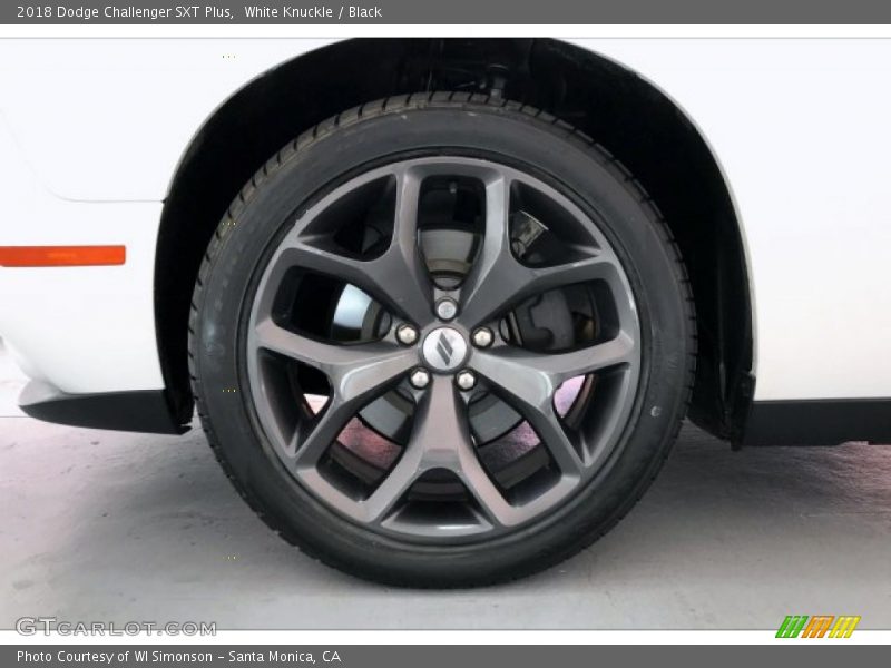 2018 Challenger SXT Plus Wheel