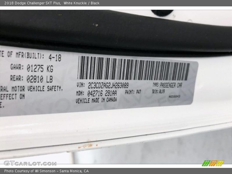 White Knuckle / Black 2018 Dodge Challenger SXT Plus