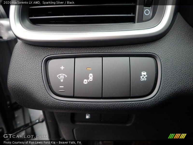 Sparkling Silver / Black 2020 Kia Sorento LX AWD