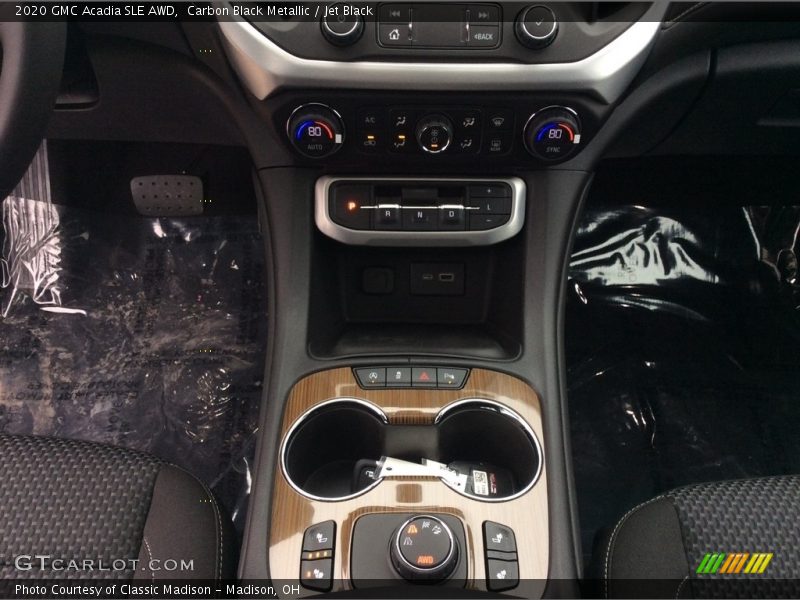 Carbon Black Metallic / Jet Black 2020 GMC Acadia SLE AWD