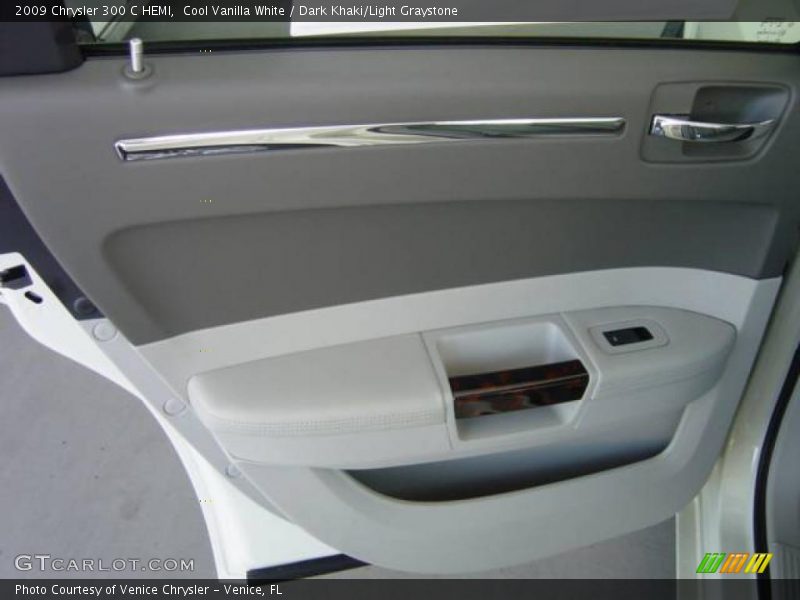 Cool Vanilla White / Dark Khaki/Light Graystone 2009 Chrysler 300 C HEMI