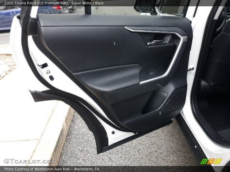 Super White / Black 2020 Toyota RAV4 XLE Premium AWD