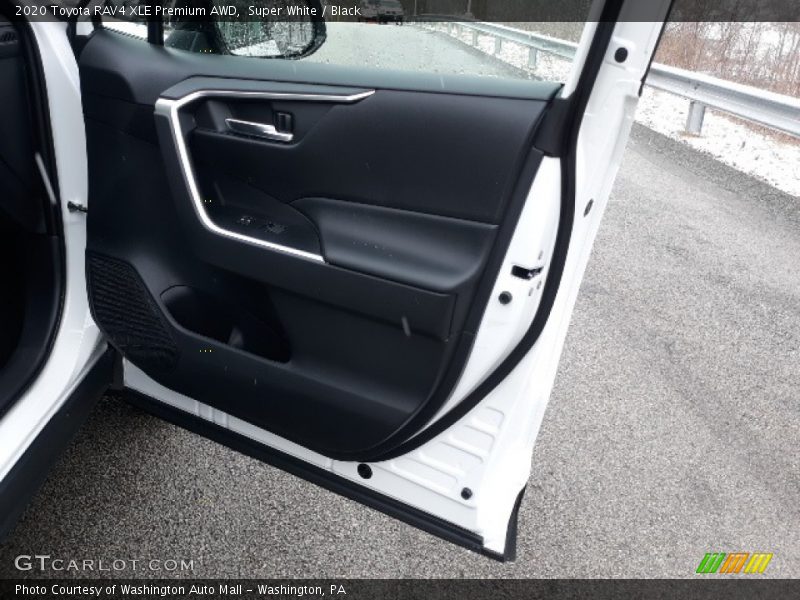 Super White / Black 2020 Toyota RAV4 XLE Premium AWD