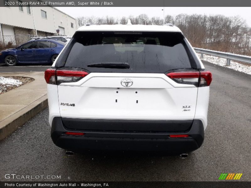 Super White / Black 2020 Toyota RAV4 XLE Premium AWD