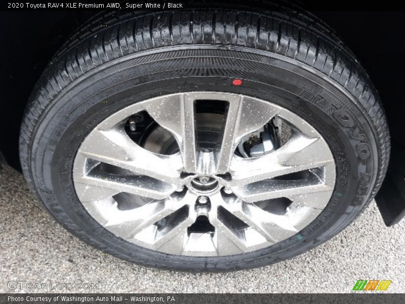 Super White / Black 2020 Toyota RAV4 XLE Premium AWD