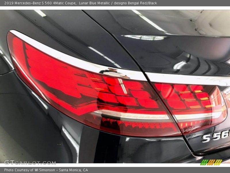 Lunar Blue Metallic / designo Bengal Red/Black 2019 Mercedes-Benz S 560 4Matic Coupe