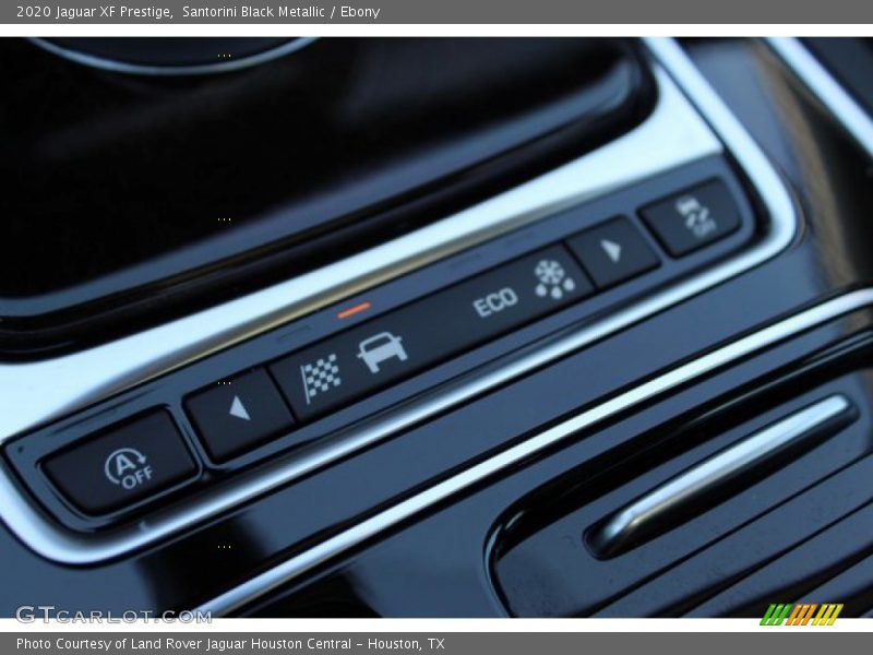 Santorini Black Metallic / Ebony 2020 Jaguar XF Prestige