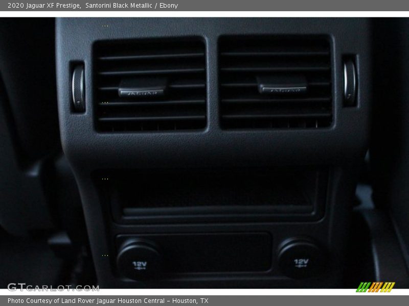 Santorini Black Metallic / Ebony 2020 Jaguar XF Prestige