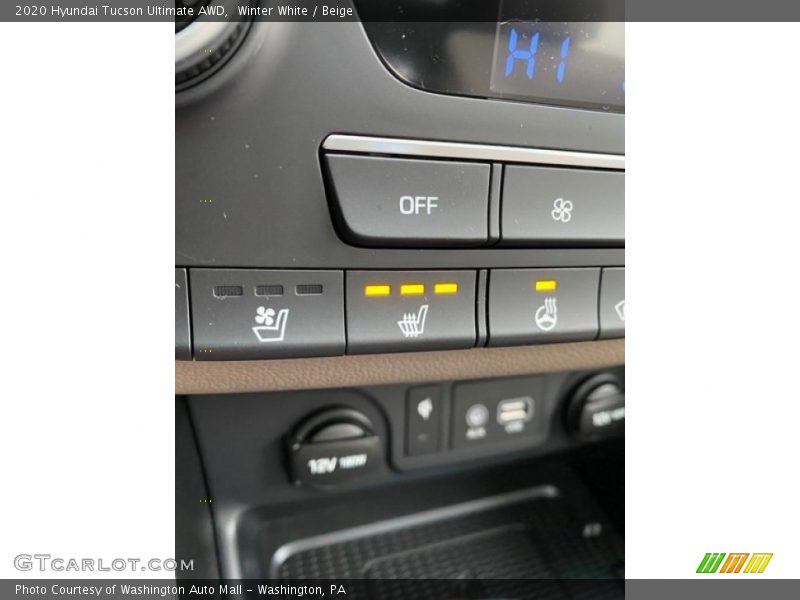 Winter White / Beige 2020 Hyundai Tucson Ultimate AWD