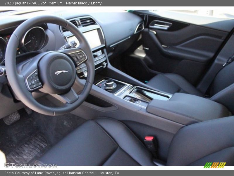 Narvik Black / Ebony 2020 Jaguar F-PACE 25t Premium