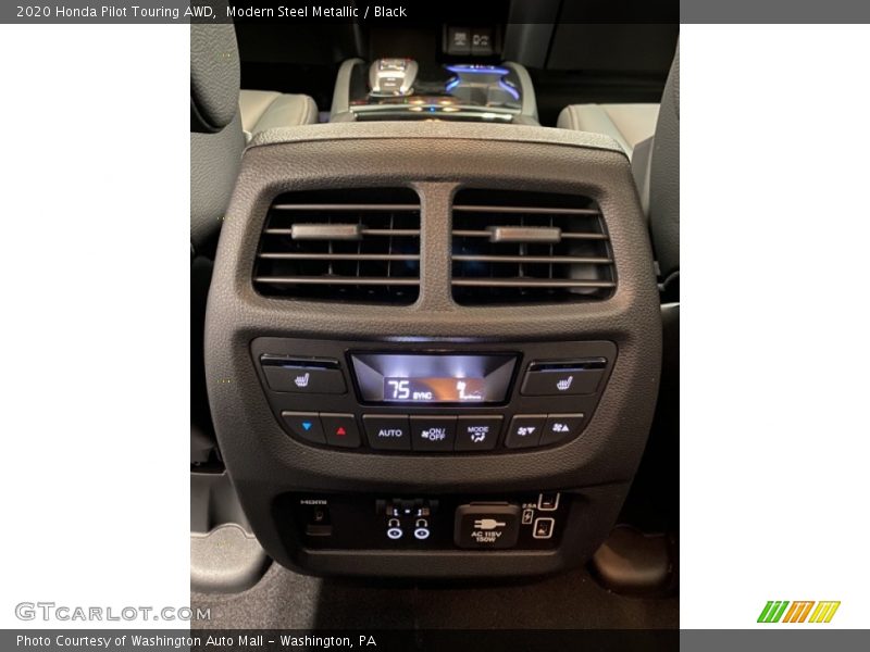 Modern Steel Metallic / Black 2020 Honda Pilot Touring AWD