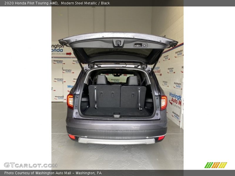 Modern Steel Metallic / Black 2020 Honda Pilot Touring AWD