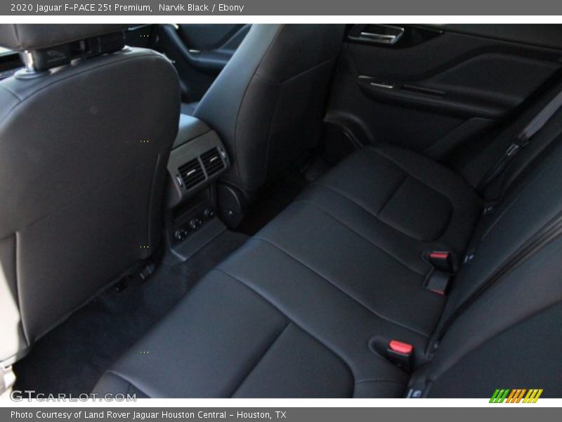 Narvik Black / Ebony 2020 Jaguar F-PACE 25t Premium