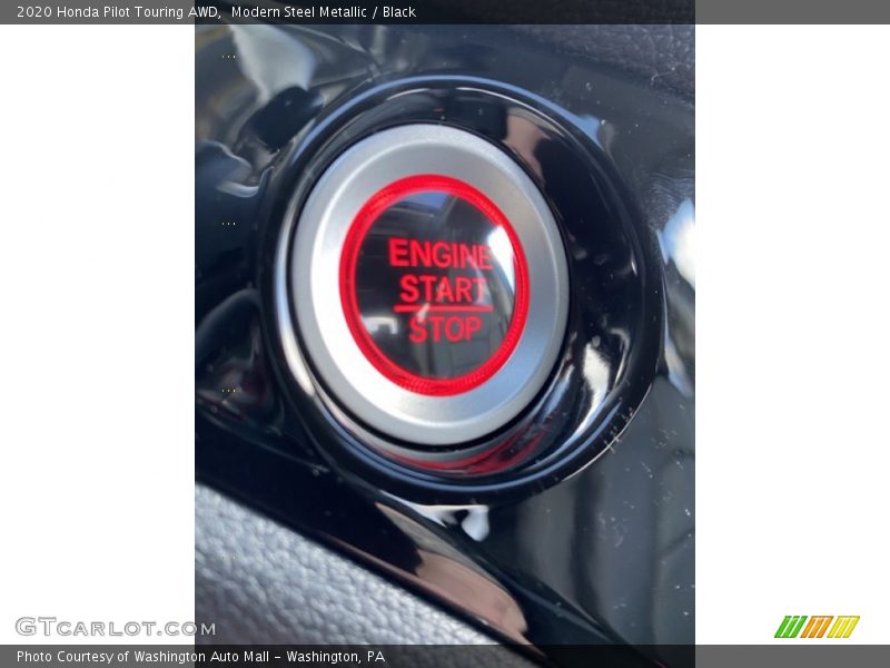 Modern Steel Metallic / Black 2020 Honda Pilot Touring AWD