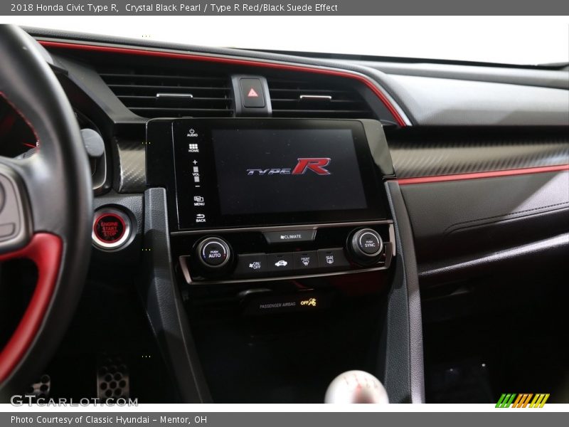 Crystal Black Pearl / Type R Red/Black Suede Effect 2018 Honda Civic Type R