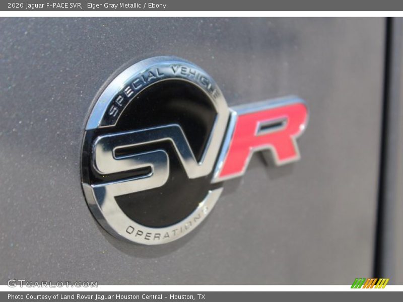Eiger Gray Metallic / Ebony 2020 Jaguar F-PACE SVR